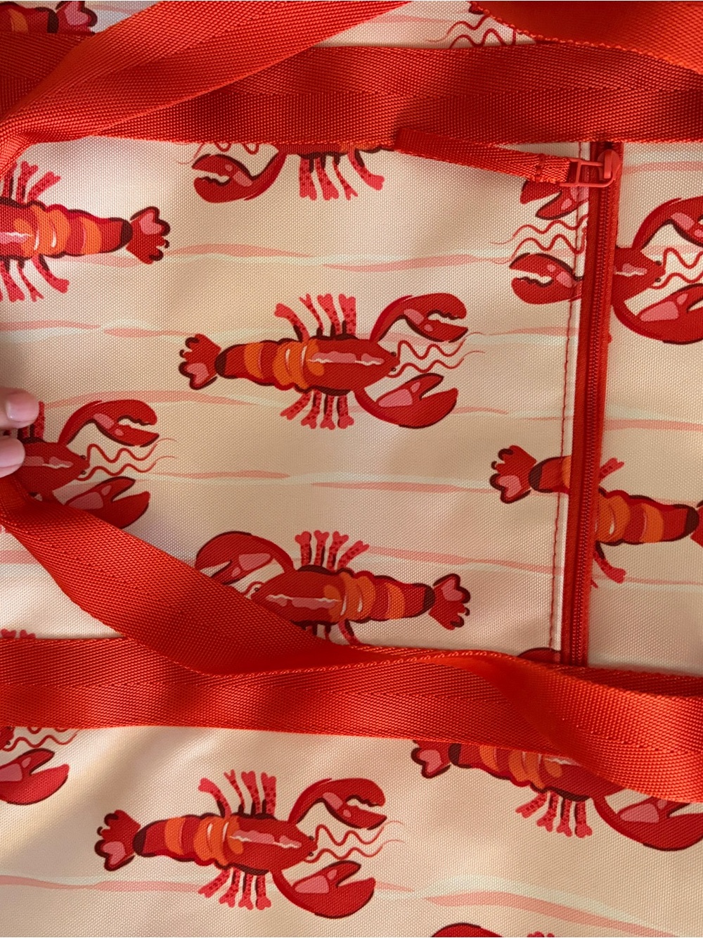 NWT - Vera Bradley Lobster Print large family Tote - Picture 5 of 6
